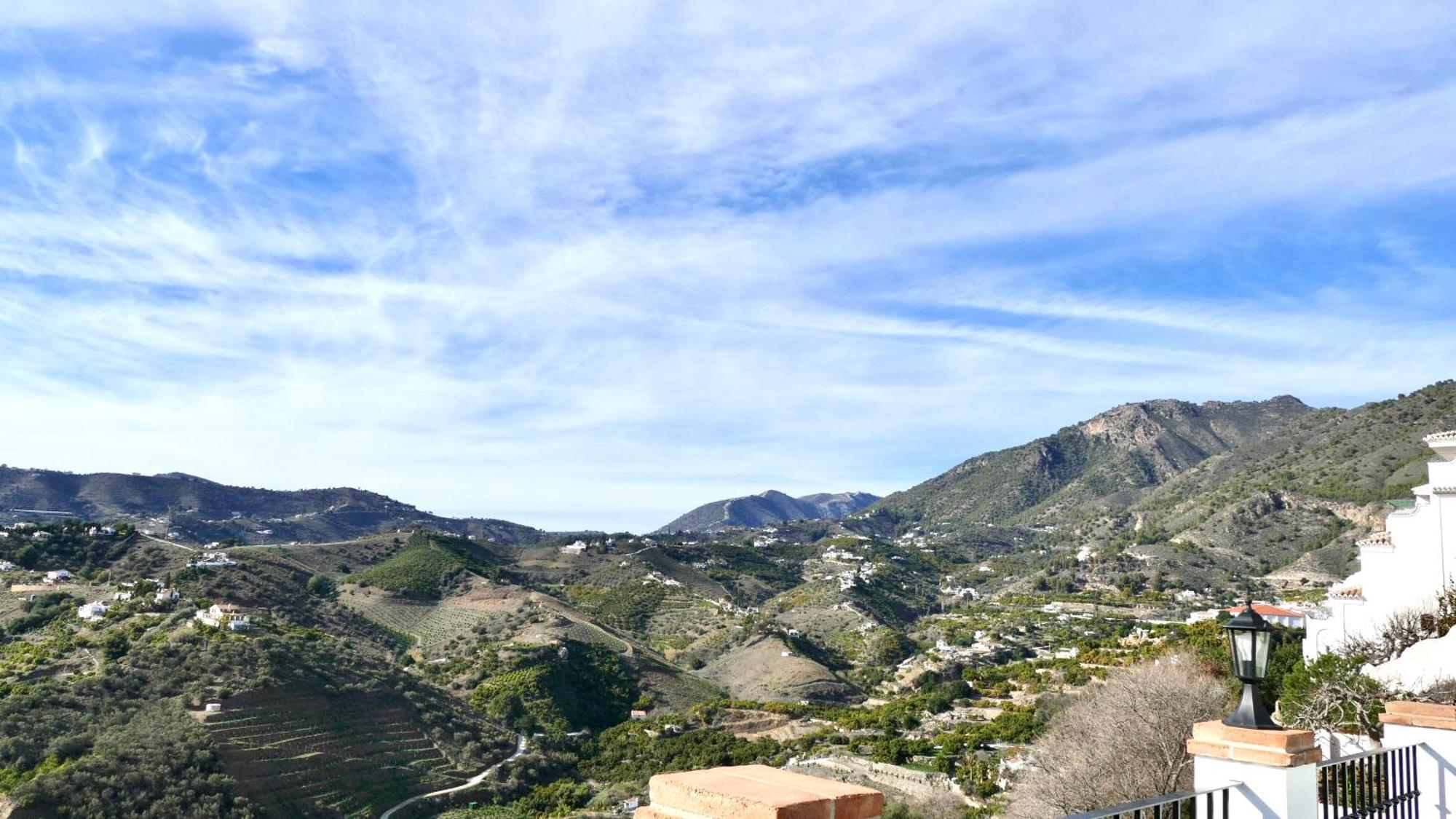 Casita Frigiliana - Stunning New Apartment With Views With Private Parking Space Exterior foto